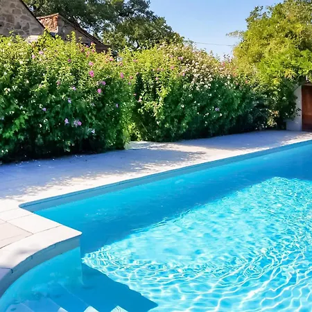 بيت للعطل Beautifully Renovated Barn *