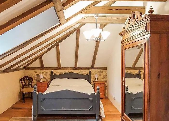 別荘 Beautifully Renovated Barn *