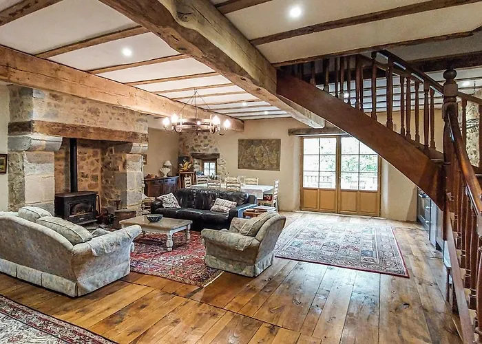 Beautifully Renovated Barn *